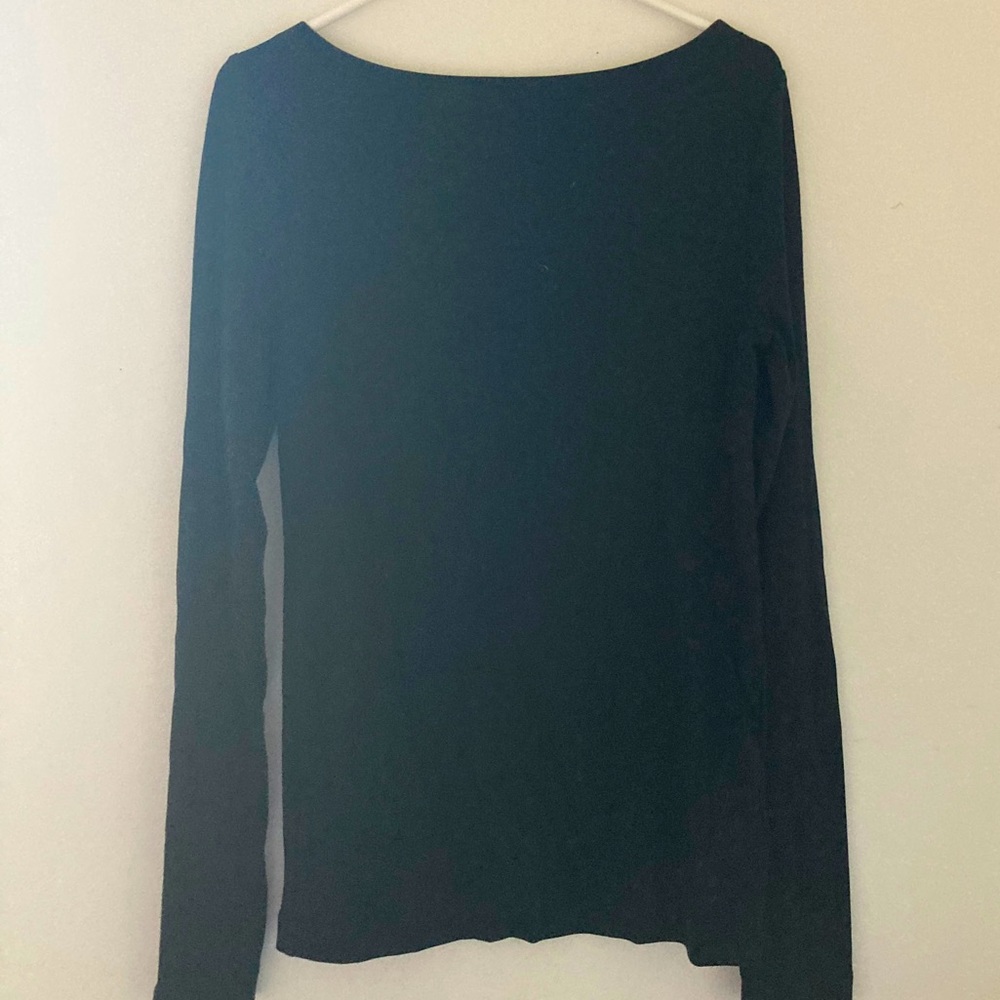 Long sleeved top